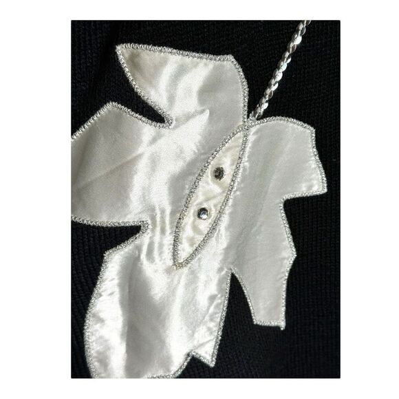 Vintage 80s 90s Distinctly Different black sweater white satin leaves fit S - Picture 3 of 7